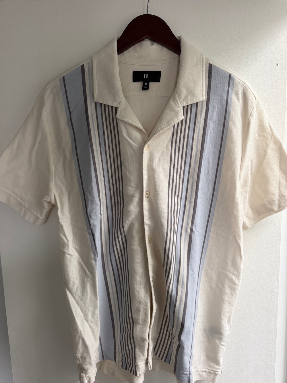 Banana Republic Cream Short-Sleeve Button-Down Shirt with Blue Stripes